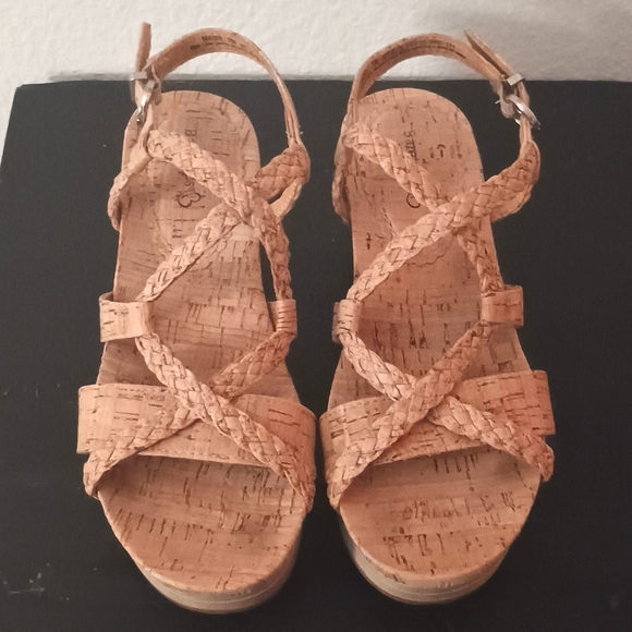 BareTraps Strappy Cork Wedge Sandal - Picture 3 of 5